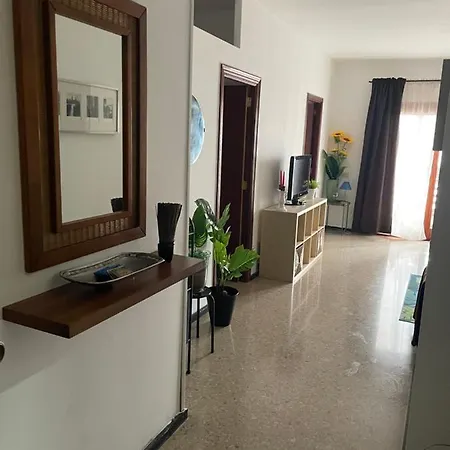 Lejlighed Centrico Piso Con Galeria Exterior *