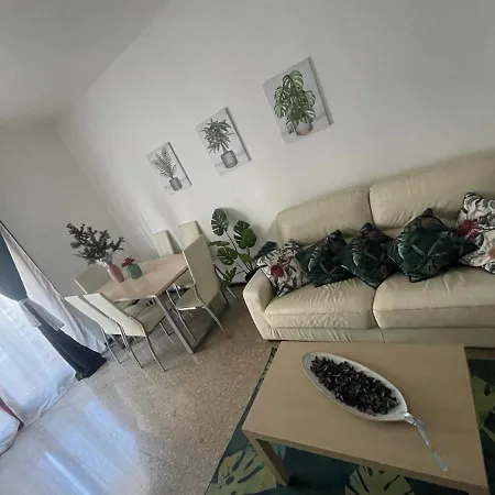 Lejlighed Centrico Piso Con Galeria Exterior *